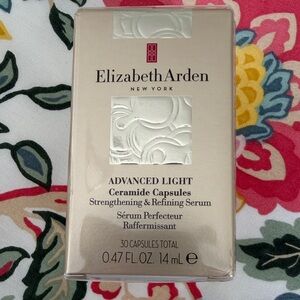 ELIZABETH ARDEN ADVANCED LIGHT CERAMIDE CAPSULES